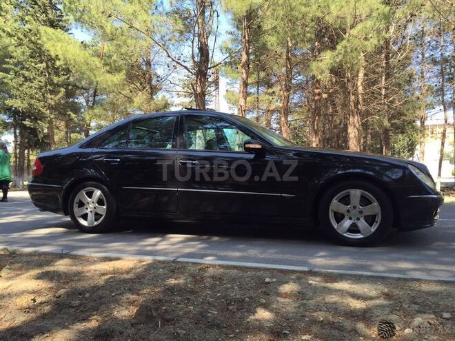 Mercedes E 320 2002, 183,000 km - 3.2 l - Bakı