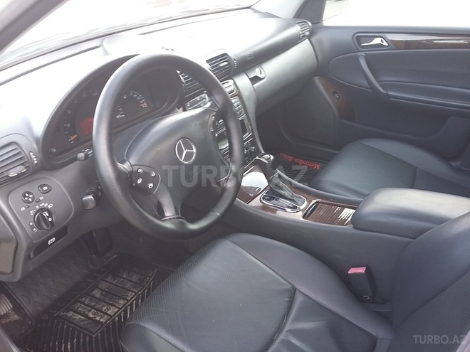 Mercedes C 240 2002, 170,000 km - 2.6 л - Bakı
