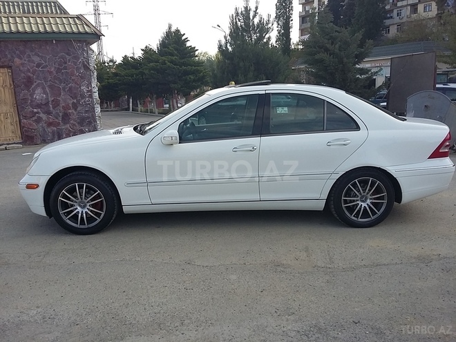 Mercedes C 240 2002, 170,000 km - 2.6 л - Bakı
