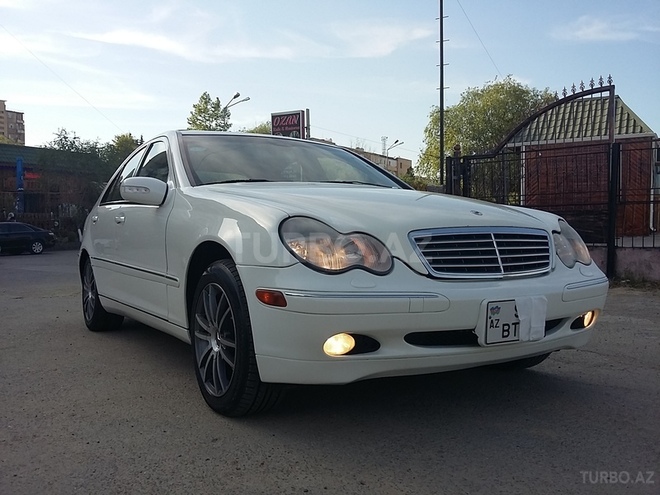 Mercedes C 240 2002, 170,000 km - 2.6 л - Bakı