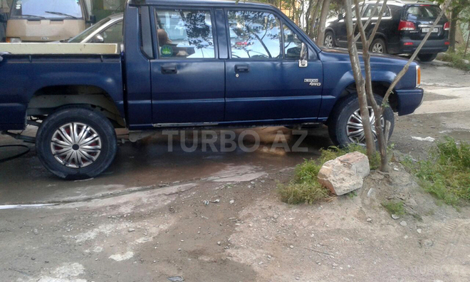 Mitsubishi L200 1997, 170,000 km - 2.5 l - Bakı