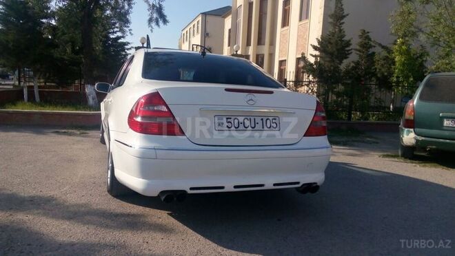 Mercedes E 240 2002, 164,000 km - 2.6 л - Sumqayıt
