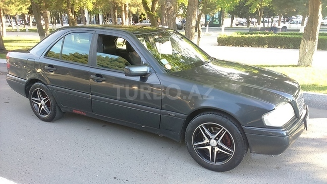 Mercedes C 180 1996, 300,000 km - 1.8 l - Sumqayıt