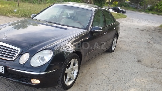 Mercedes E 320 2004, 233,600 km - 3.2 л - Bakı