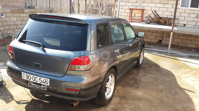 Mitsubishi Airtrek 2001, 220,000 km - 2.4 л - Bakı