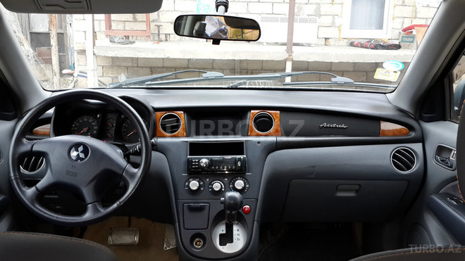 Mitsubishi Airtrek 2001, 220,000 km - 2.4 л - Bakı