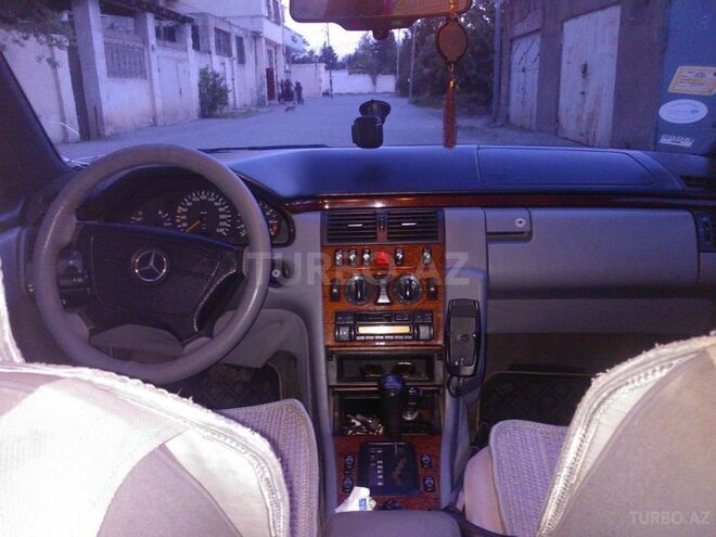 Mercedes E 230 1996, 431,000 km - 2.3 l - Bakı