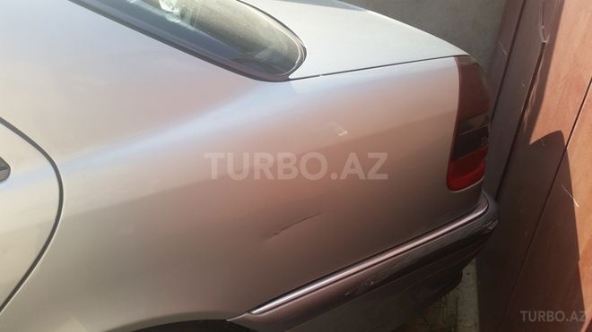 Mercedes C 200 1999, 132,000 km - 2.0 л - Bakı