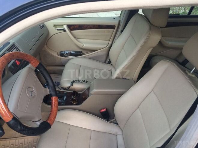 Mercedes C 230 1997, 280,000 km - 2.3 l - Sumqayıt