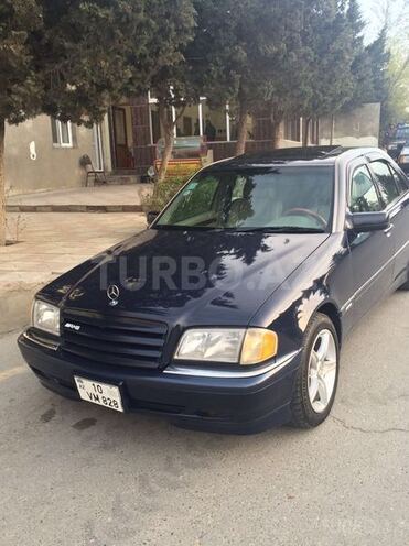 Mercedes C 230 1997, 280,000 km - 2.3 l - Sumqayıt