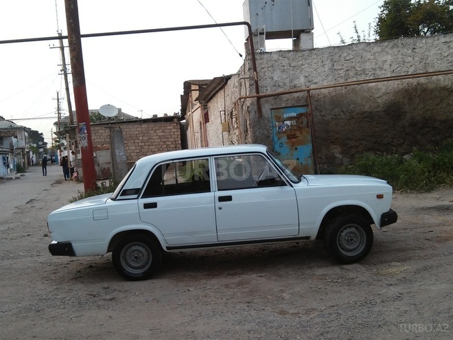 LADA (VAZ) 2107 2010, 23,000 km - 0.2 л - Bakı