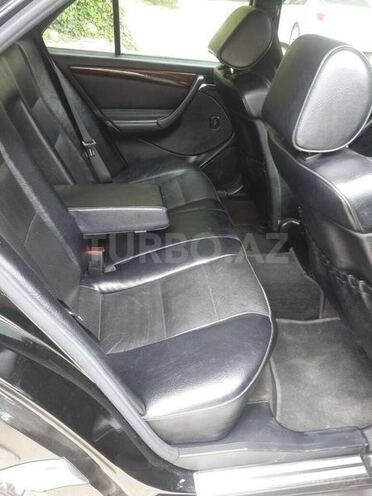 Mercedes C 230 1999, 215,000 km - 2.3 l - Bakı