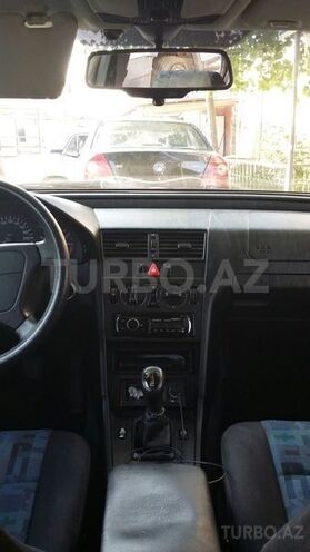 Mercedes C 180 1997, 270,000 km - 1.8 л - Xaçmaz