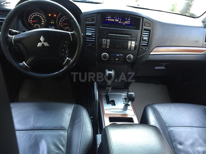 Mitsubishi Pajero 2007, 160,000 km - 3.0 l - Bakı