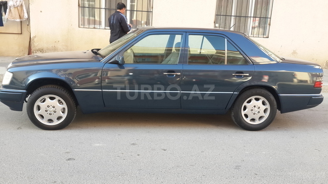 Mercedes E 230 1991, 400,000 km - 2.3 l - Bakı
