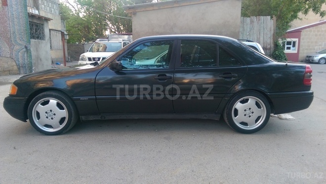 Mercedes C 180 1995, 280,000 km - 1.8 l - Bakı