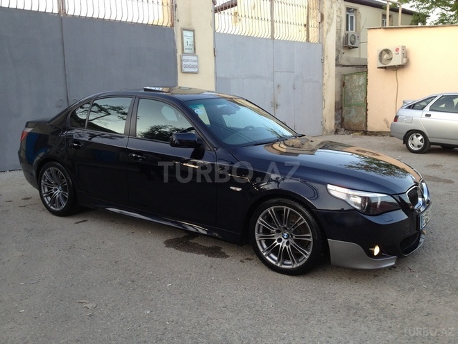 BMW 525 2006, 97,000 km - 2.5 l - Bakı