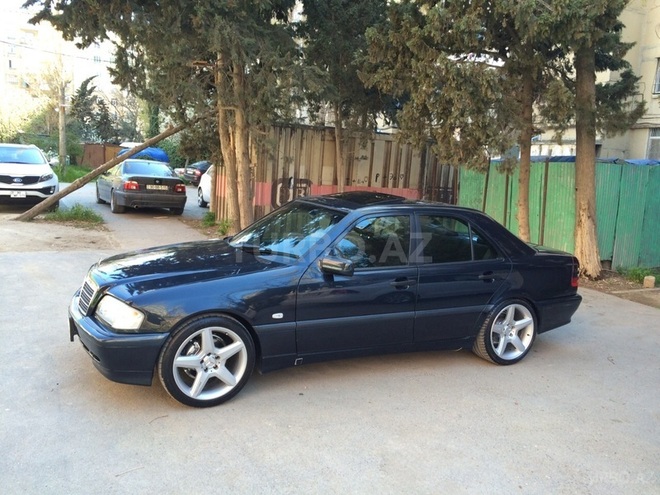Mercedes C 200 1998, 115,000 km - 2.0 l - Bakı