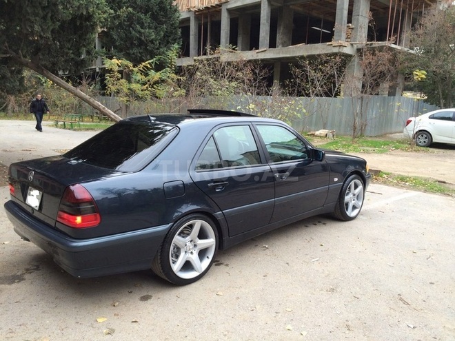 Mercedes C 200 1998, 115,000 km - 2.0 l - Bakı