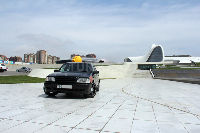 Mercedes C 240 1997, 172,000 km - 2.4 l - Bakı