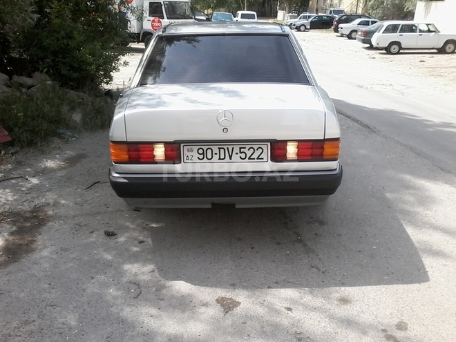 Mercedes 190 1990, 221,000 km - 2.0 l - Bakı