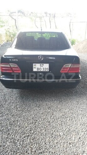Mercedes E 320 2000, 397,906 km - 3.2 l - Şəmkir