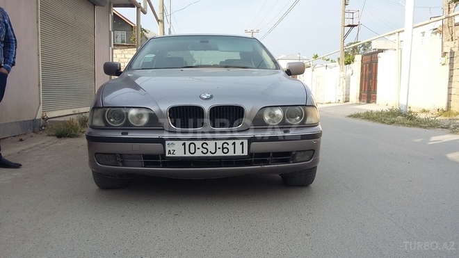 BMW 523 1997, 318,000 km - 2.3 l - Bakı