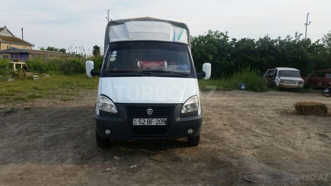 GAZ 330202-740 2005, 187,500 km - 2.4 l - Salyan