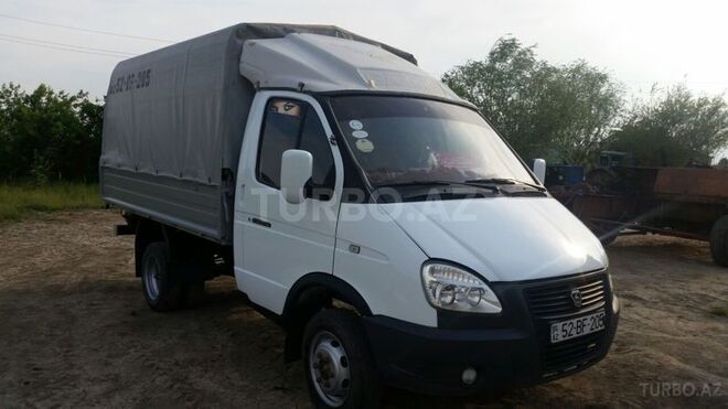 GAZ 330202-740 2005, 187,500 km - 2.4 l - Salyan
