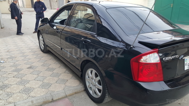 Kia Cerato 2006, 145,000 km - 2.0 l - Bakı