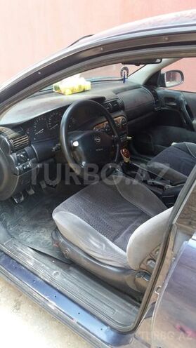 Opel Omega 1995, 301,115 km - 2.0 л - Bakı