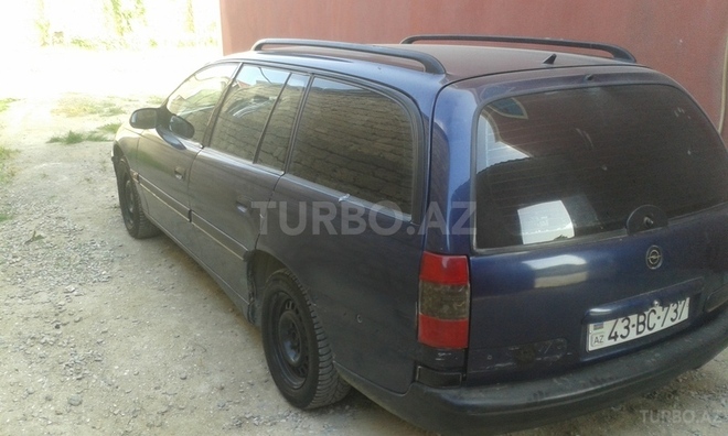 Opel Omega 1995, 301,115 km - 2.0 л - Bakı