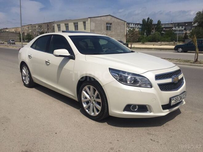 Chevrolet Malibu 2012, 110,800 km - 2.4 л - Sumqayıt