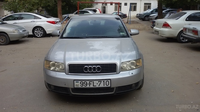 Audi A4 2002, 225,000 km - 1.8 l - Bakı