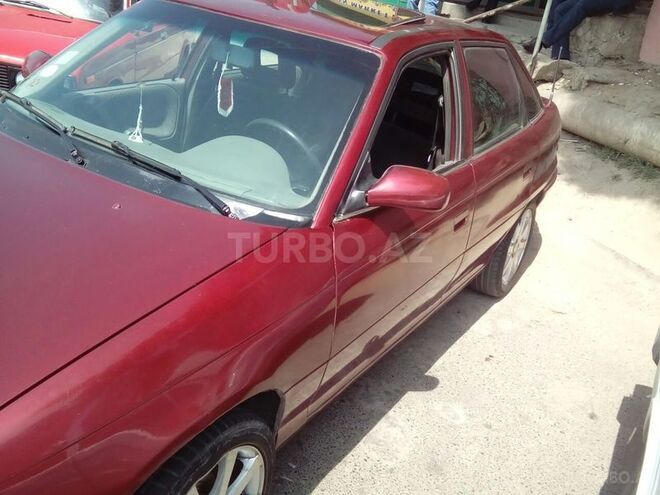 Opel Astra 1994, 371,000 km - 1.6 л - Bakı