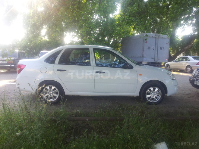 LADA (VAZ) Granta 2013, 99,999 km - 1.6 л - Şirvan