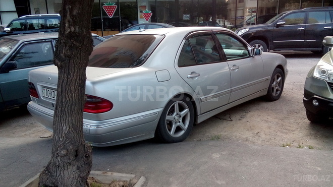 Mercedes E 320 2000, 360,000 km - 3.2 l - Bakı