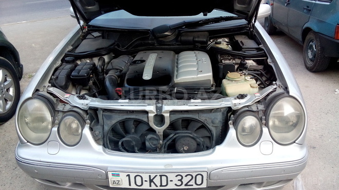Mercedes E 320 2000, 360,000 km - 3.2 l - Bakı