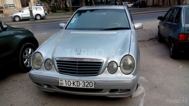 Mercedes E 320 2000, 360,000 km - 3.2 l - Bakı