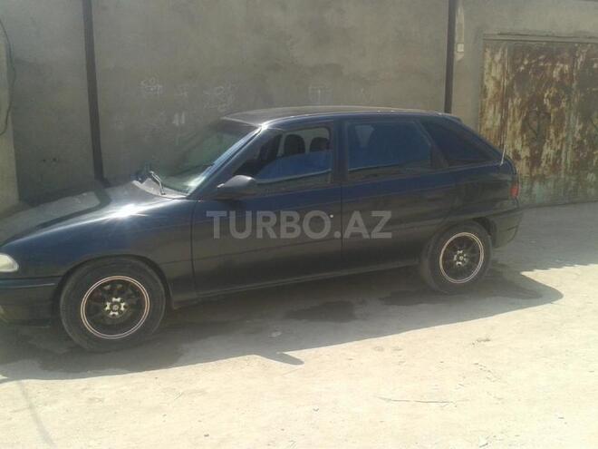 Opel Astra 1995, 3,500 km - 1.6 l - Bakı