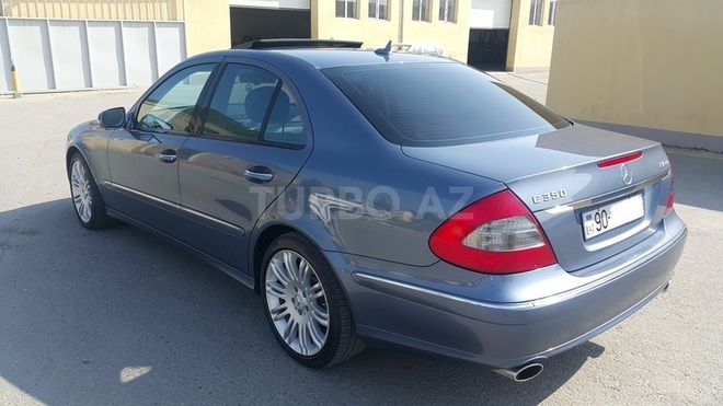 Mercedes E 350 2007, 176,000 km - 3.5 l - Bakı