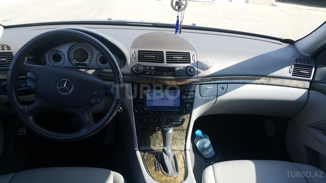 Mercedes E 350 2007, 176,000 km - 3.5 l - Bakı
