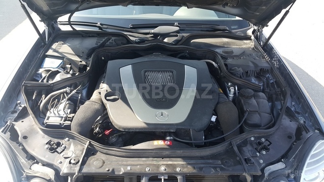 Mercedes E 350 2007, 176,000 km - 3.5 l - Bakı