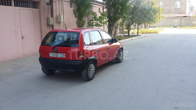 Opel Vivaro 1996, 137,000 km - 1.4 л - Bakı