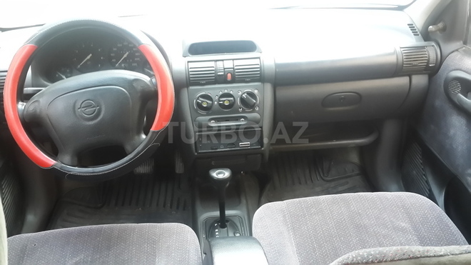Opel Vivaro 1996, 137,000 km - 1.4 л - Bakı