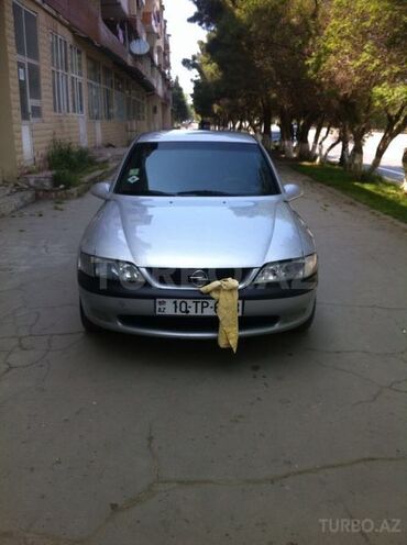 Opel Vectra 1998, 370,002 km - 1.8 л - Sumqayıt