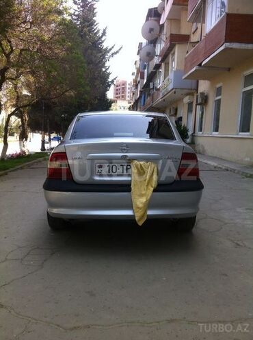 Opel Vectra 1998, 370,002 km - 1.8 л - Sumqayıt