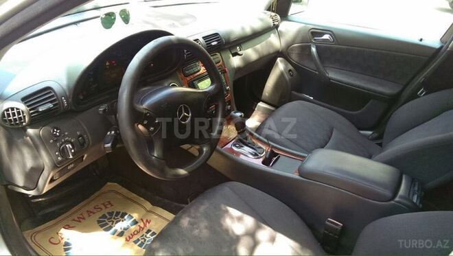Mercedes C 180 2003, 240,000 km - 2.0 l - Bakı
