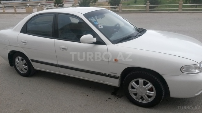 Daewoo Nubira 1998, 250,000 km - 2.0 l - Bakı