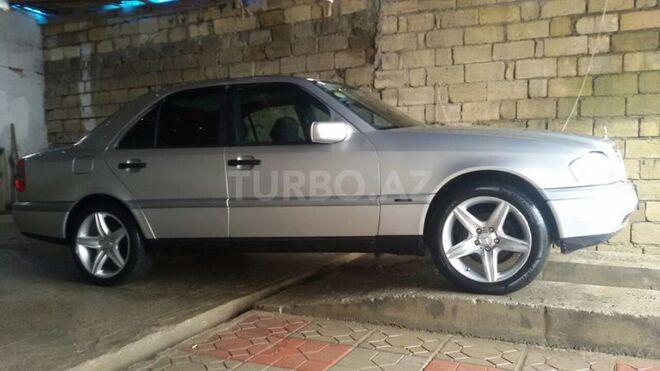 Mercedes C 180 1996, 270,000 km - 1.8 l - Bakı